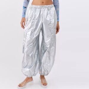 UO Jana Silver Metallic Balloon Cargo Pant